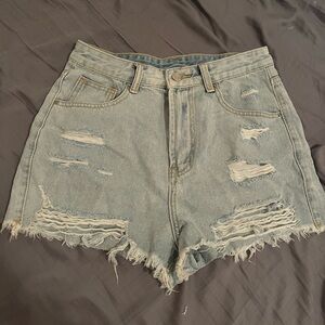 high waisted light wash jean shorts from amazon (brand new never worn)